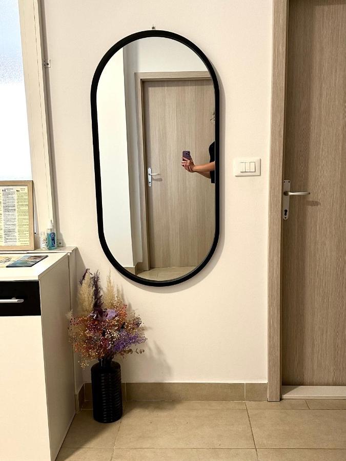 Apartman Nela Apartment Kaštel Sućurac Exterior foto